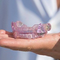 Custom occlusal splint